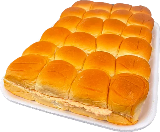 Bandeja de bocaditos cubanos rellenos de pasta